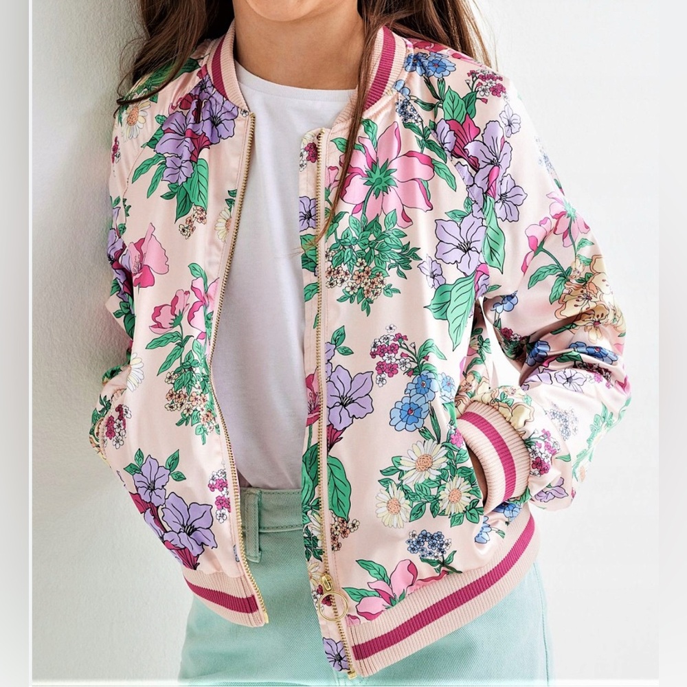 URBAN REPUBLIC SWEATER JACKET